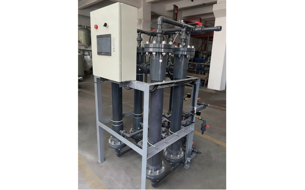 广西某公司新能源材料除油装置